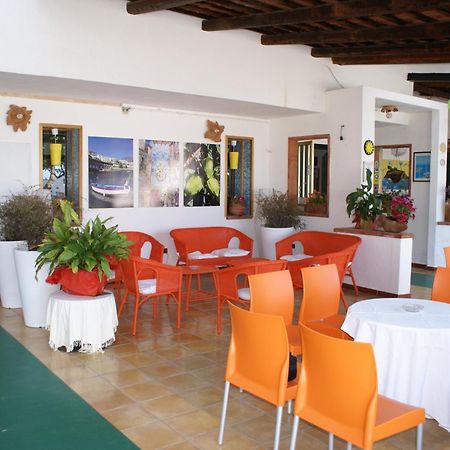 דיאמנטה Hotel Cristina מראה חיצוני תמונה